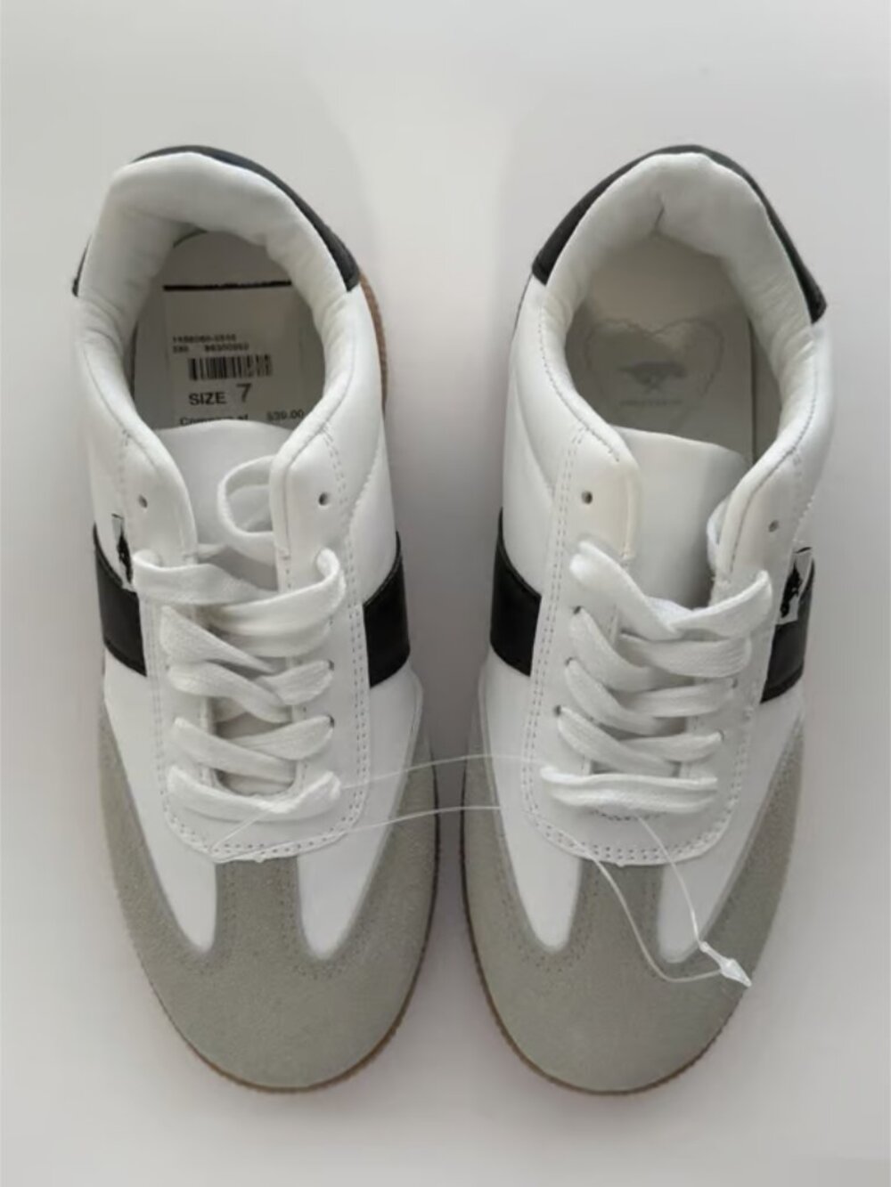 Rocket Dog Women's Sneaker Shoes Black White Gray Gum Rubber Sole